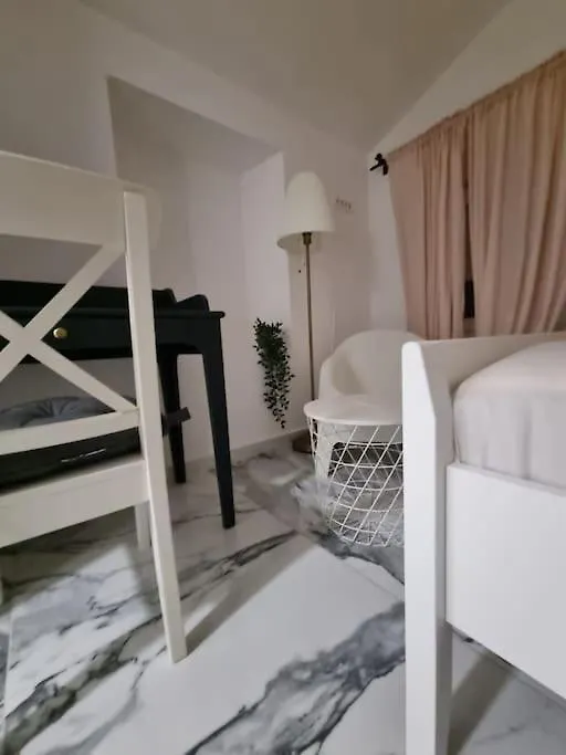 Enjoy The Silence In Zadar Old City Private Penthouse 公寓